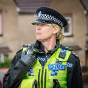 Happy Valley - galeria zdjęć - filmweb