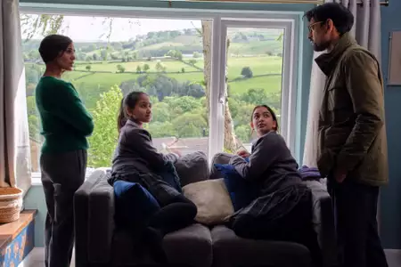 Happy Valley - galeria zdjęć - filmweb