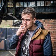 Happy Valley - galeria zdjęć - filmweb
