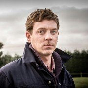 Happy Valley - galeria zdjęć - filmweb
