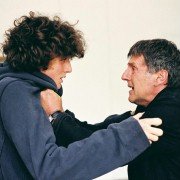 Jeden odchodzi, drugi zostaje - galeria zdjęć - filmweb