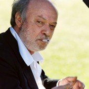Jeden odchodzi, drugi zostaje - galeria zdjęć - filmweb