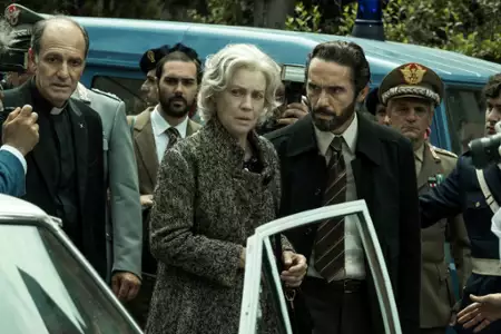 Poza nocą - galeria zdjęć - filmweb