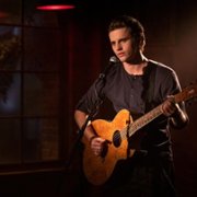 Love, Victor - galeria zdjęć - filmweb