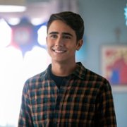 Love, Victor - galeria zdjęć - filmweb