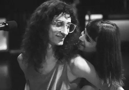 Miłość i muzyka - galeria zdjęć - filmweb