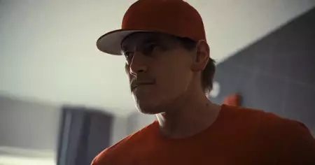 ChiefsAholic: A Wolf in Chiefs Clothing - galeria zdjęć - filmweb