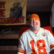ChiefsAholic: A Wolf in Chiefs Clothing - galeria zdjęć - filmweb