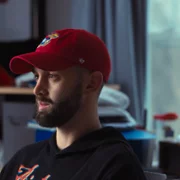 ChiefsAholic: A Wolf in Chiefs Clothing - galeria zdjęć - filmweb