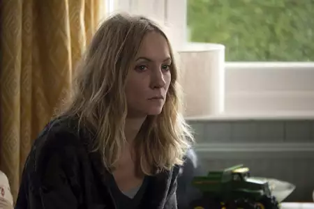 Kłamstwa - galeria zdjęć - filmweb