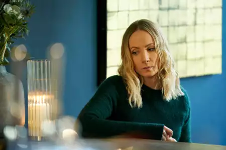 Kłamstwa - galeria zdjęć - filmweb