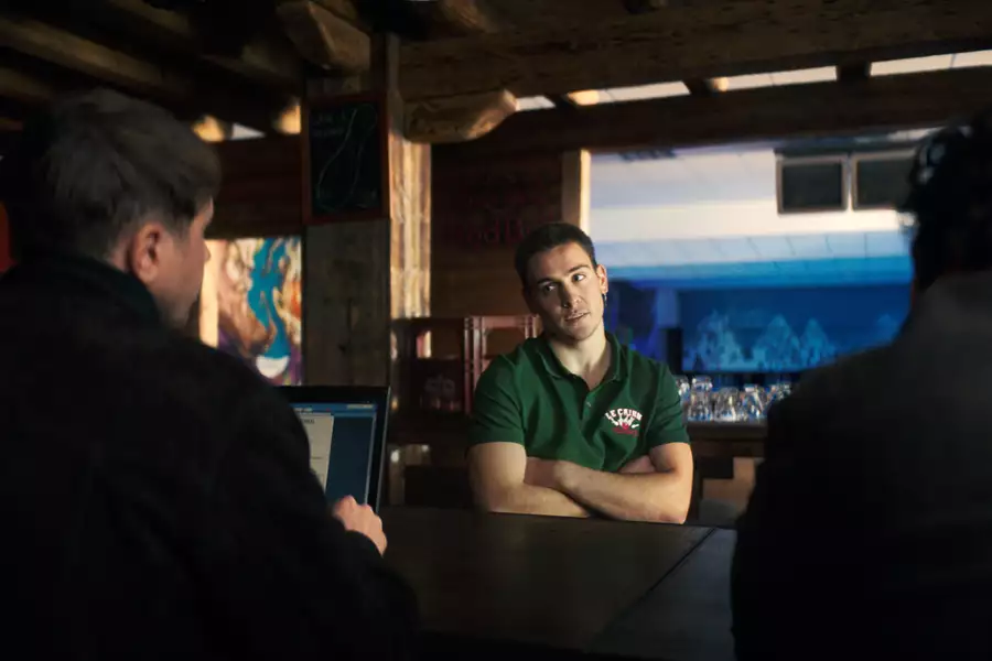 Noc 12 października - galeria zdjęć - filmweb
