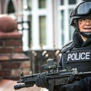 No Offence - galeria zdjęć - filmweb