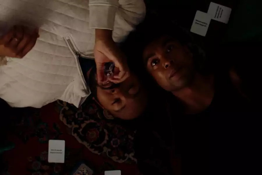 Settle Down - galeria zdjęć - filmweb