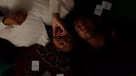 Settle Down - galeria zdjęć - filmweb