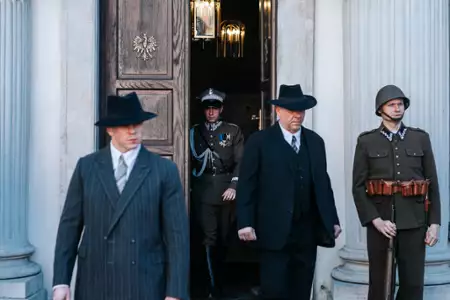 Król - galeria zdjęć - filmweb
