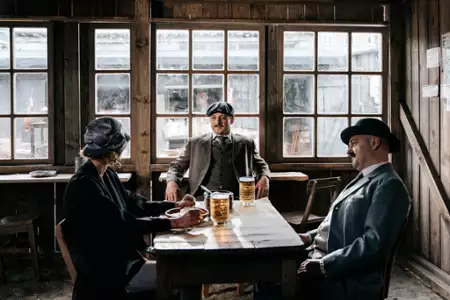 Król - galeria zdjęć - filmweb