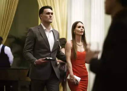 Prawdziwe kłamstwa - galeria zdjęć - filmweb
