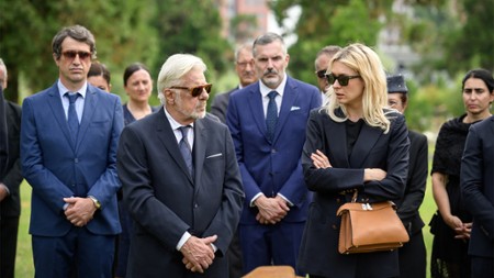 Sezon 1 Odcinek 2 Zastępstwo
