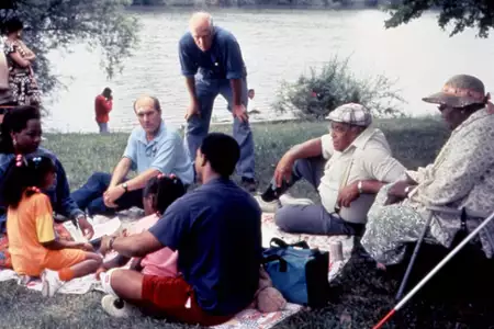 Wszystko zostaje w rodzinie - galeria zdjęć - filmweb