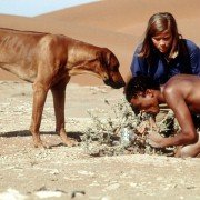 A Far Off Place - galeria zdjęć - filmweb