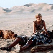 A Far Off Place - galeria zdjęć - filmweb