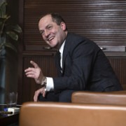 Rick Warden w Szpieg wśr&oacute;d przyjaci&oacute;ł