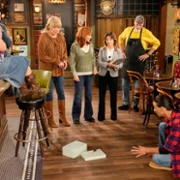 Happy's Place - galeria zdjęć - filmweb