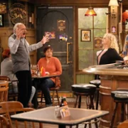 Happy's Place - galeria zdjęć - filmweb