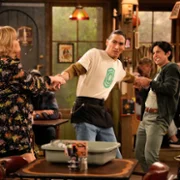 Happy's Place - galeria zdjęć - filmweb