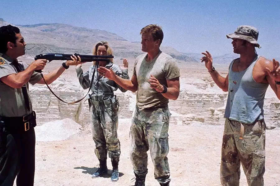 Ostatni patrol - galeria zdjęć - filmweb