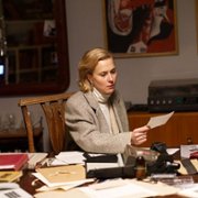 Święty - galeria zdjęć - filmweb