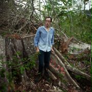 Jag köpte en regnskog - galeria zdjęć - filmweb