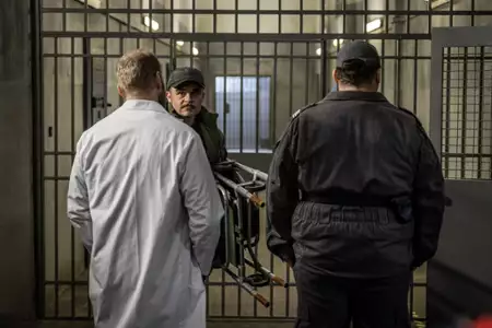 Minuta ciszy - galeria zdjęć - filmweb