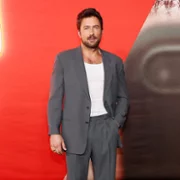 Przyjmij / Odrzuć - galeria zdjęć - filmweb