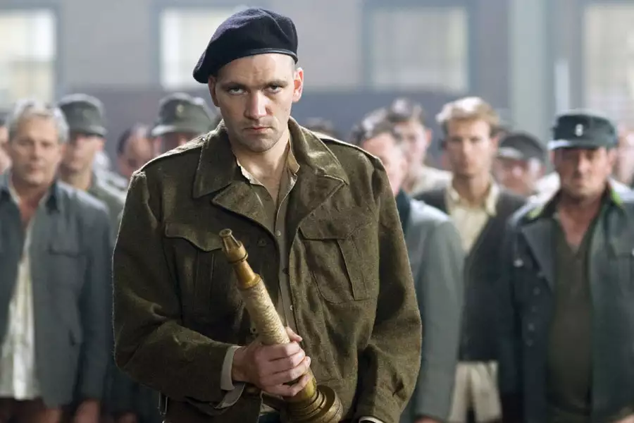 Czarna księga - galeria zdjęć - filmweb