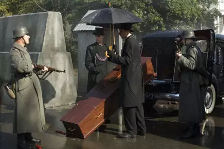 Czarna księga - galeria zdjęć - filmweb