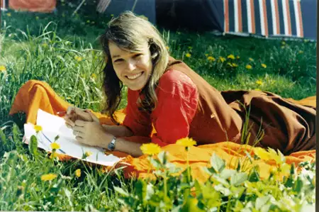 Hannah. Nieznana historia buddyzmu - galeria zdjęć - filmweb