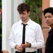 Śmierć pod palmami - galeria zdjęć - filmweb