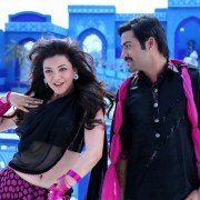 Baadshah - galeria zdjęć - filmweb