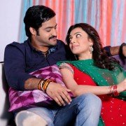 Baadshah - galeria zdjęć - filmweb