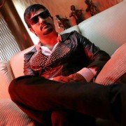 Baadshah - galeria zdjęć - filmweb