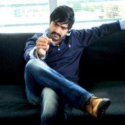 Baadshah - galeria zdjęć - filmweb