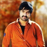 Baadshah - galeria zdjęć - filmweb