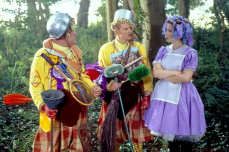 Po drugiej stronie lustra - galeria zdjęć - filmweb