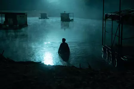 Hellbound - galeria zdjęć - filmweb