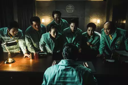 Hellbound - galeria zdjęć - filmweb