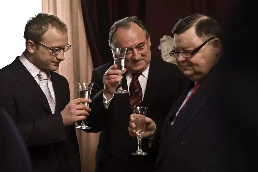 Serce na dłoni - galeria zdjęć - filmweb