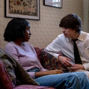 Ella McCay - galeria zdjęć - filmweb