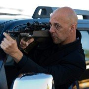 Drive Hard - galeria zdjęć - filmweb
